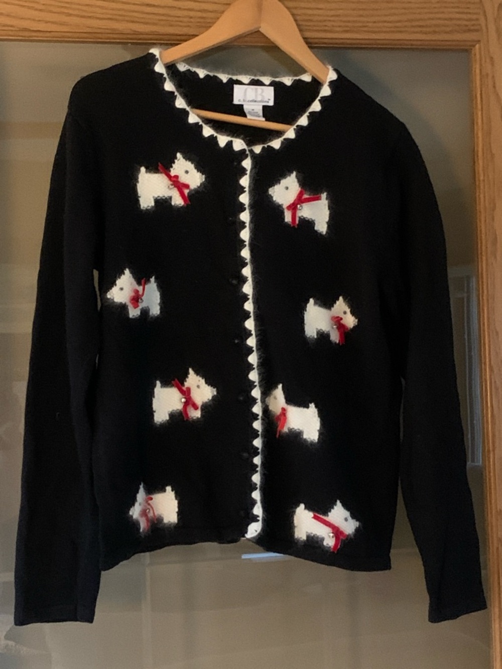 Adorable Black Women's Cardigan Sweater with White angora  Scottie Dog